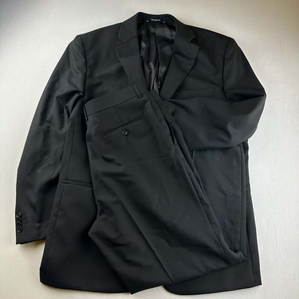 Daniel Hechter Paris Black Wool Suit Jacket and Pants Set Size 44R